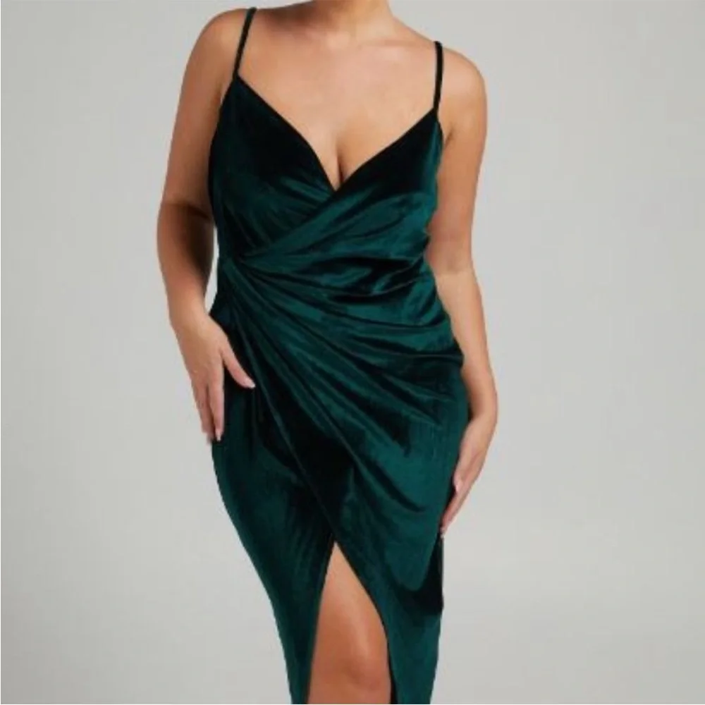 showpo christmas dress Showpo. | Dresses | Showpo Loving Blind Midi Dress Emerald Green Velvet New  With Tags